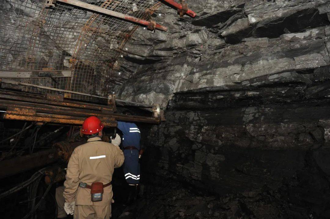 連采工作面智能化解決方案